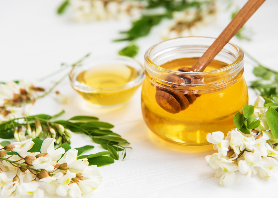 Honey with acacia blossoms